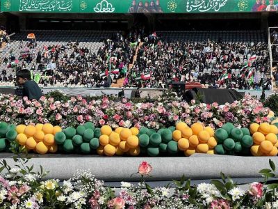 حضور پرشور مردم در اجتماع «محفل قرآنی امام حسنی‌ها» / طبقه اول ورزشگاه آزادی تکمیل شد