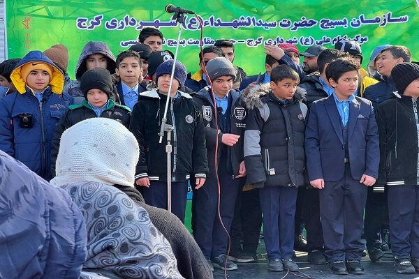 شور و نشاط البرزی های با سرودهای حماسی در ۲۲ بهمن - خبرگزاری مهر | اخبار ایران و جهان