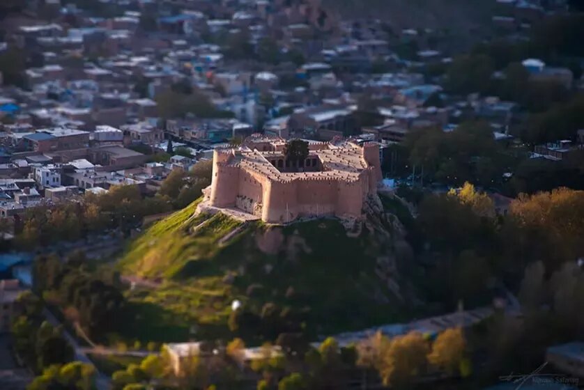 بازدید بیش از ۱۵ هزار گردشگر نوروزی از فلک‌الافلاک