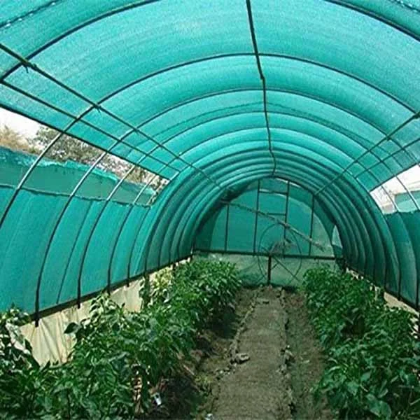 چرا توری سایبان سفید برای گیاهان شما معجزه میکند؟